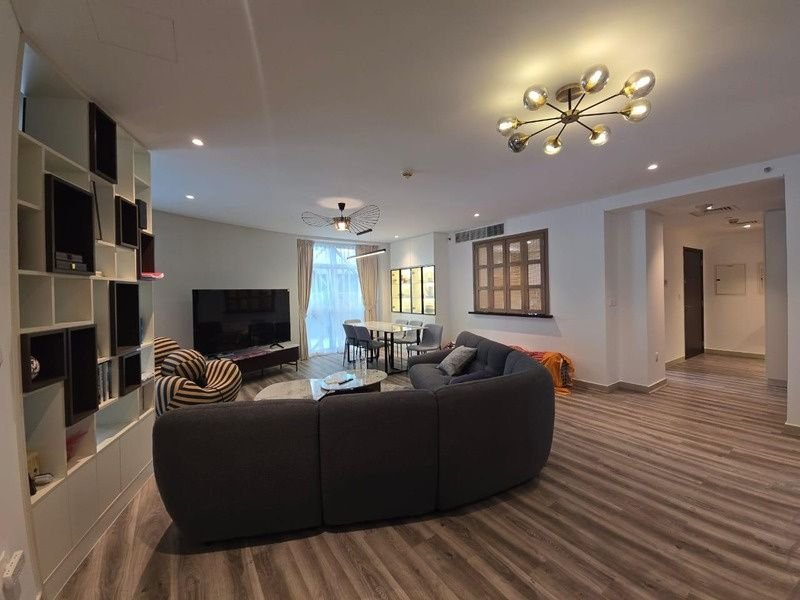 Boulevard 29 living room